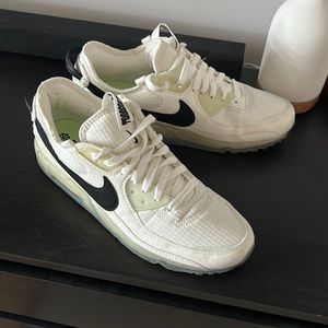 Nike Terrascape - Size 10